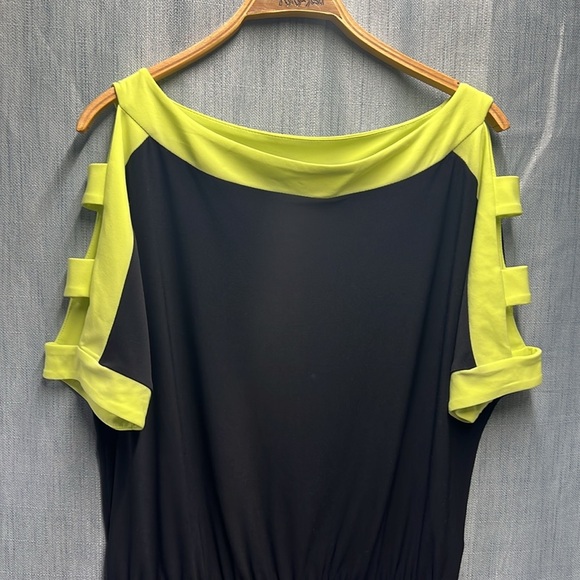 Joesph Ribkoff black and yellow short sleeve size 4 - Picture 4 of 8